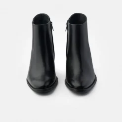 Ankle boot