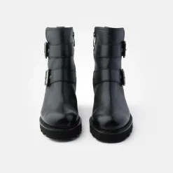 Ankle boot