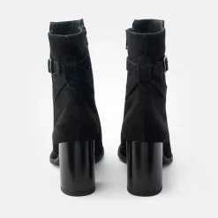 Ankle boot