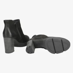 Ankle boot
