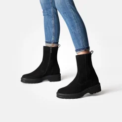 Ankle boot