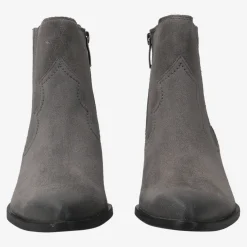 Ankle boot