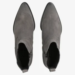 Ankle boot