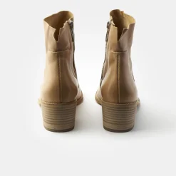 Ankle boot
