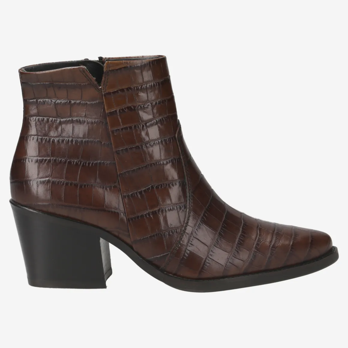 Ankle boot