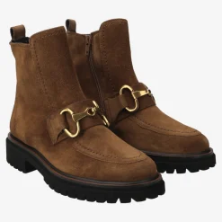 Ankle boot