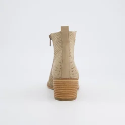Ankle boot
