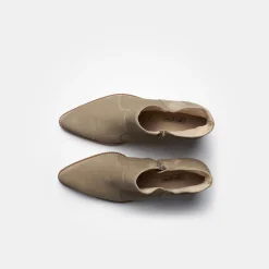 Ankle boot