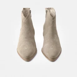 Ankle boot