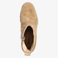 Ankle boot