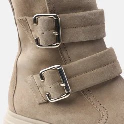 Ankle boot