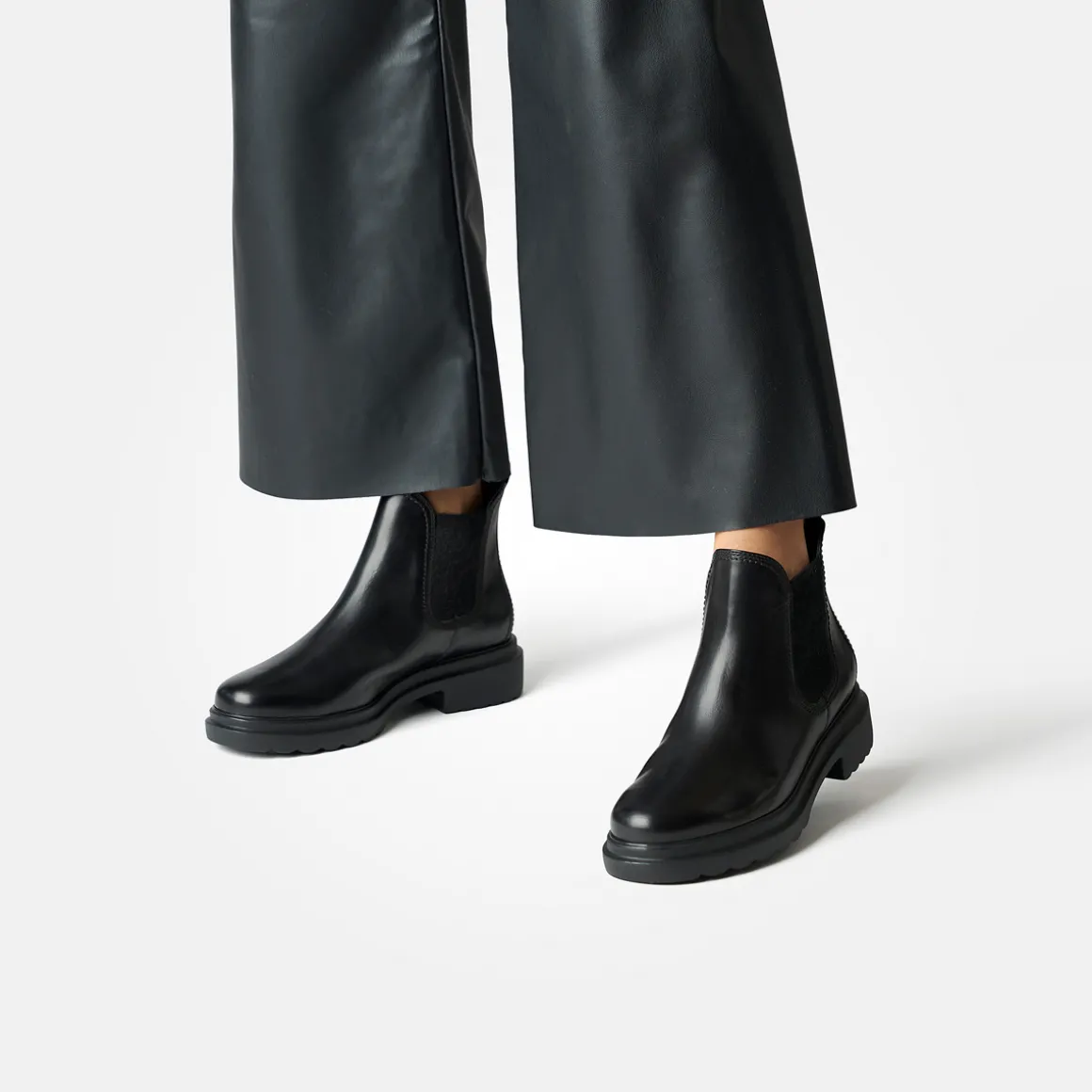 Chelsea ankle boot
