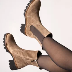 Chelsea ankle boot