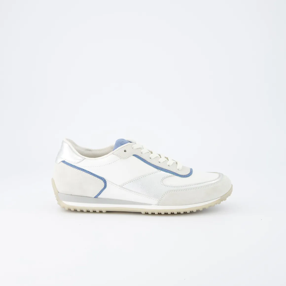 Clasp pumps