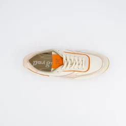 Clasp pumps