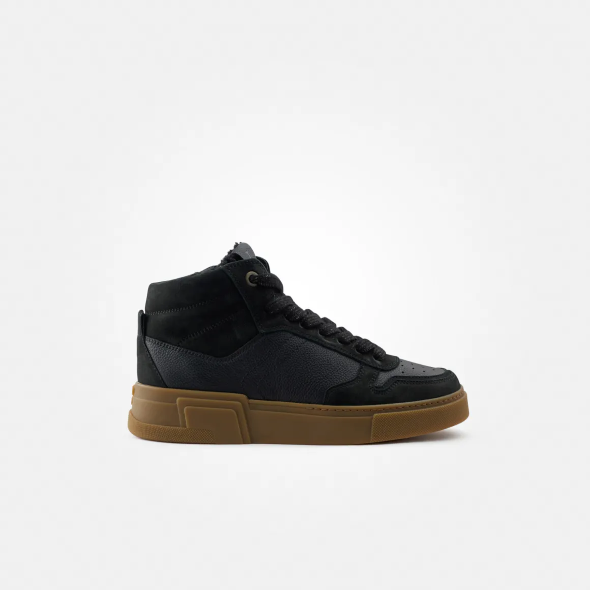 Hightop Pauls with removable footbed