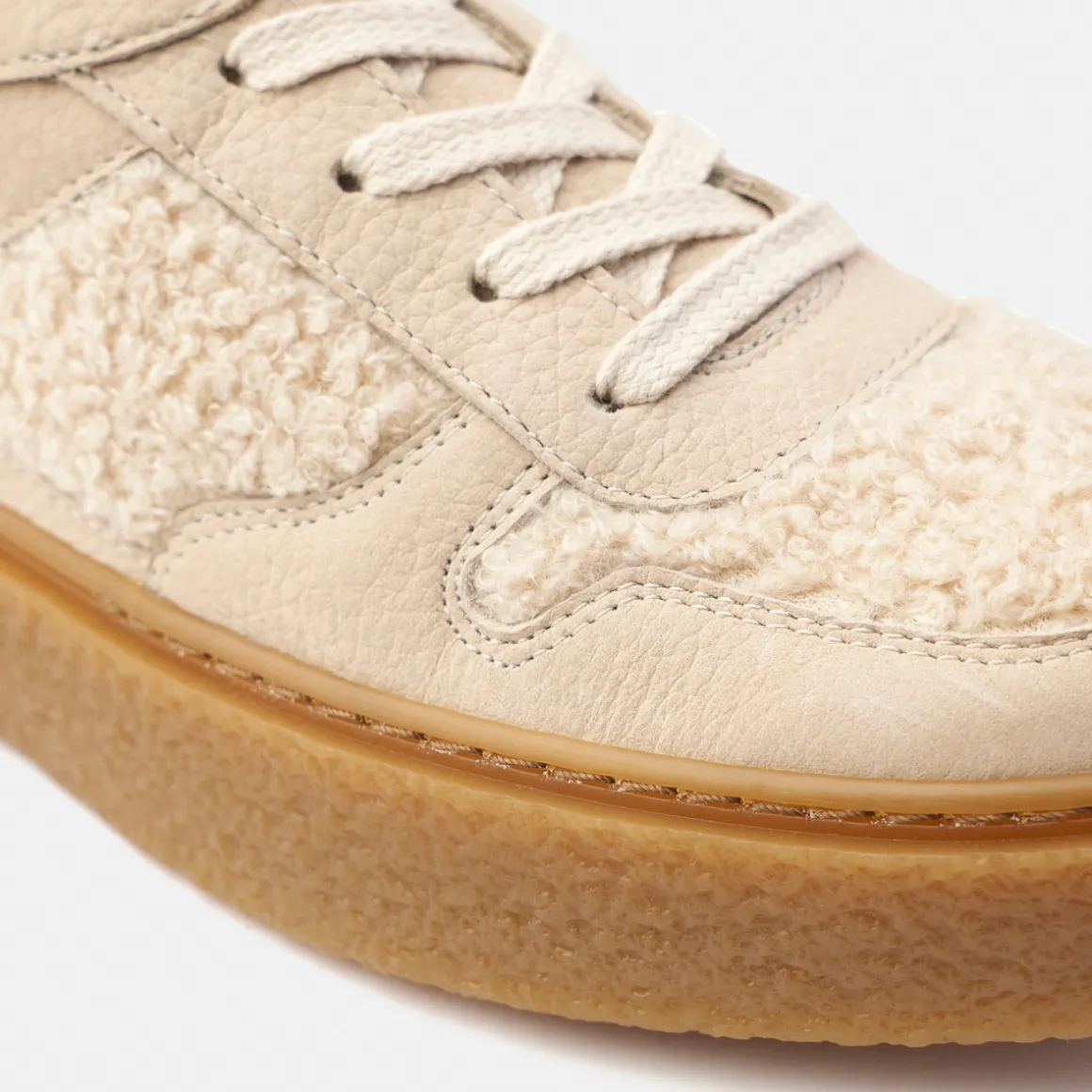 Hightop Pauls with removable footbed