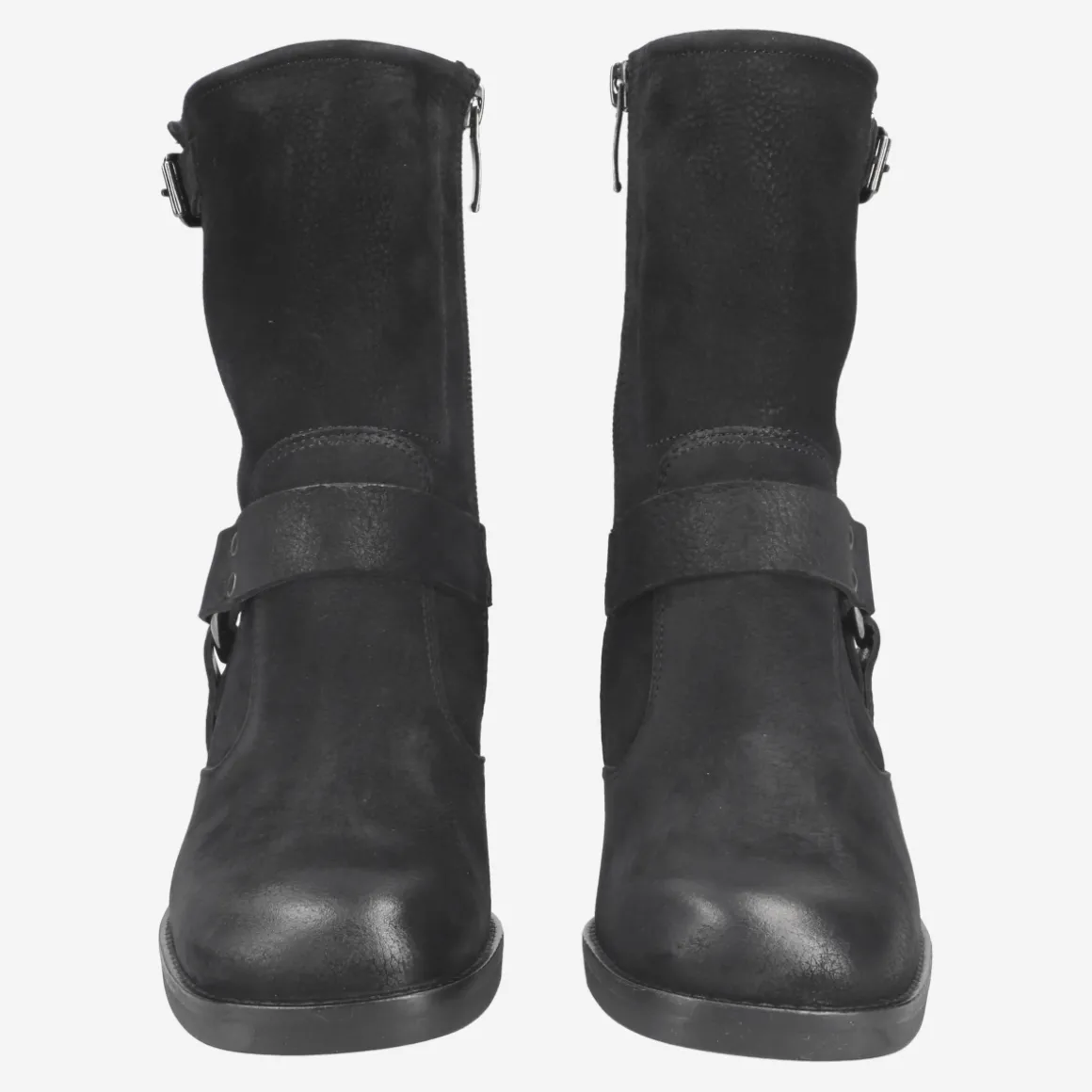 Lace-up ankle boot