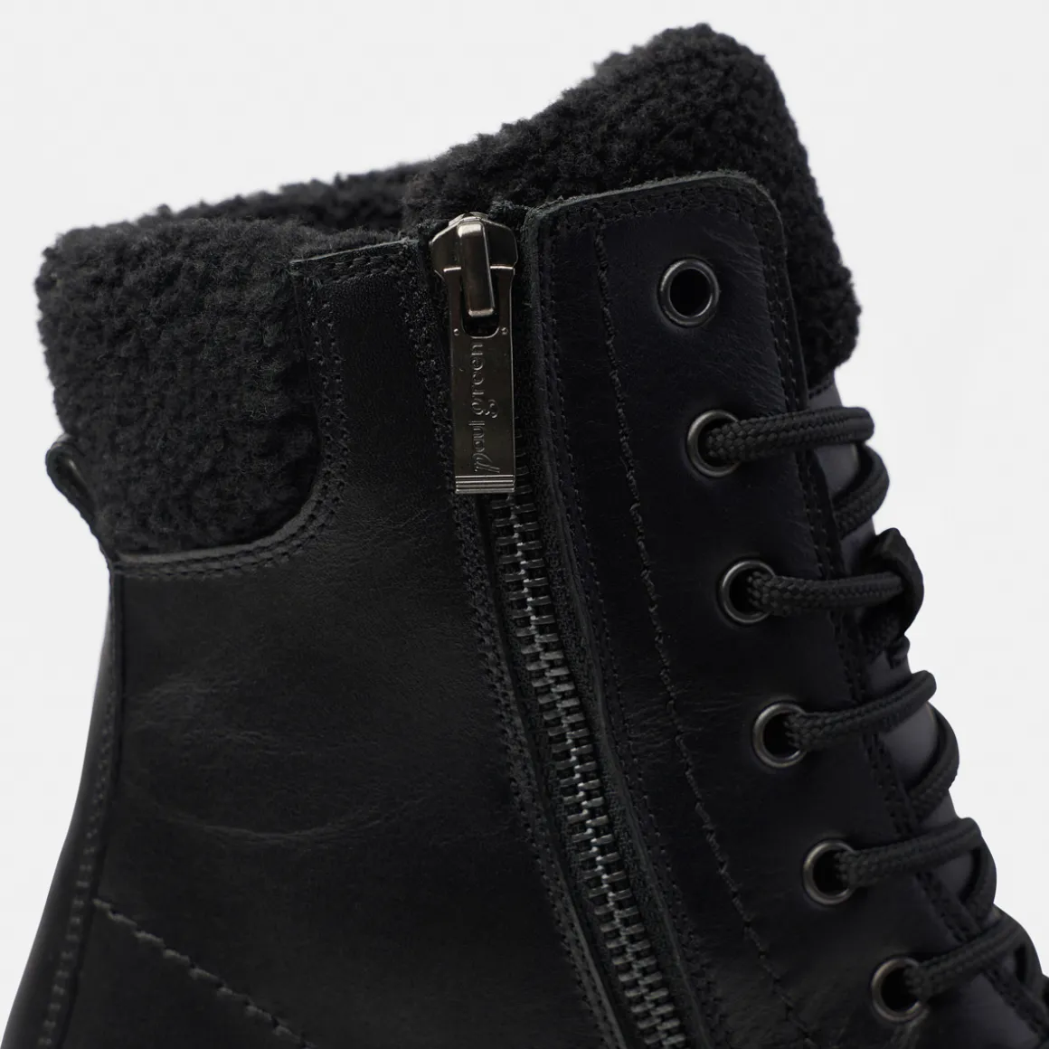 Lace-up ankle boot with Gore-Tex