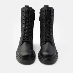 Lace-up bootie