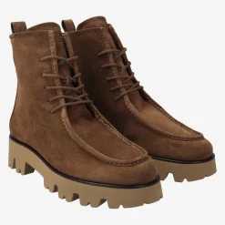 Lace-up bootie