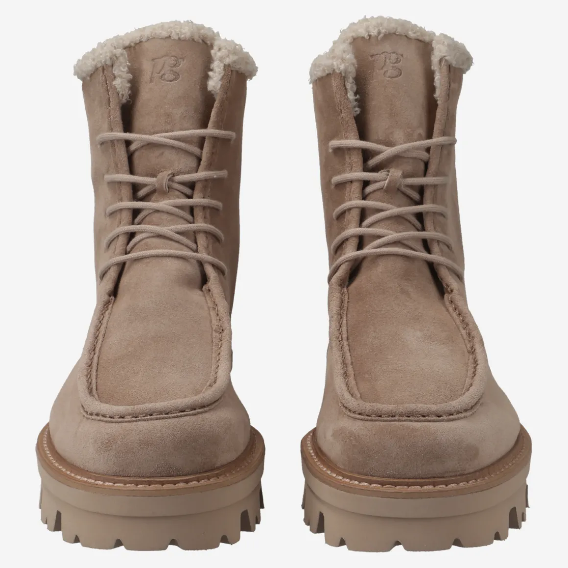 Lace-up bootie with warm lining