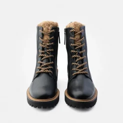 Lace-up bootie with warm lining