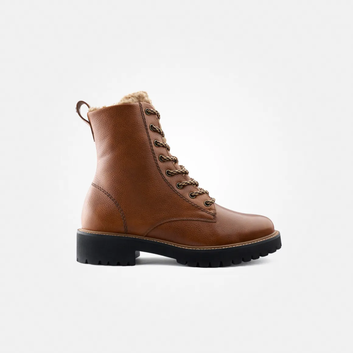 Lace-up bootie with warm lining