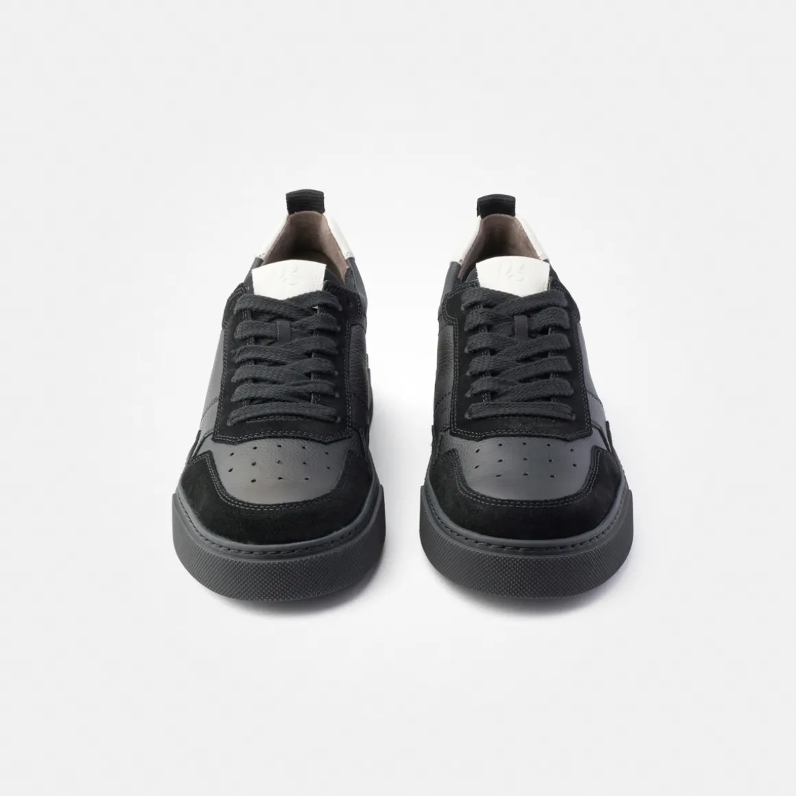 Pauls with removable footbed