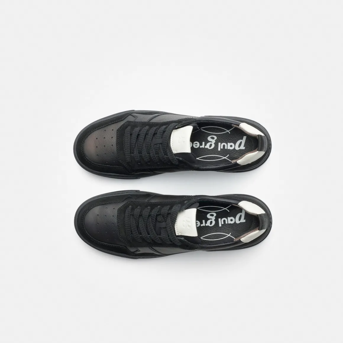Pauls with removable footbed