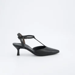 Sandal