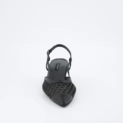 Sandal