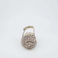 Sandal