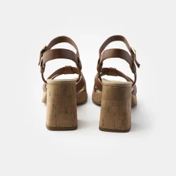 Sandal