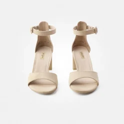 Sandal