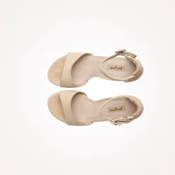 Sandal