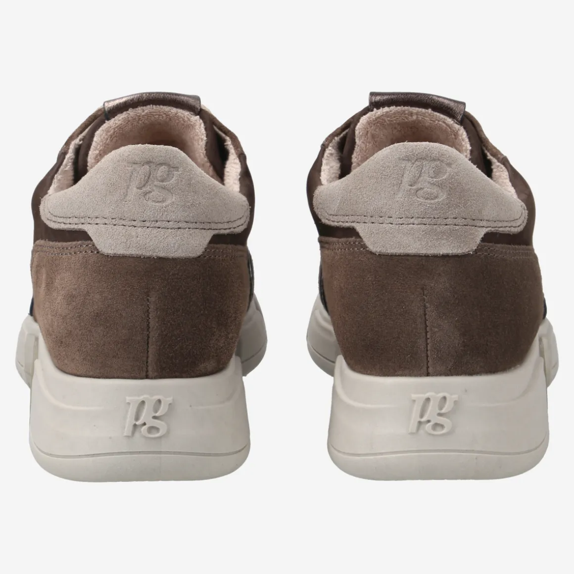 Sneaker mit Wechselfußbett