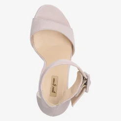 Strappy sandal