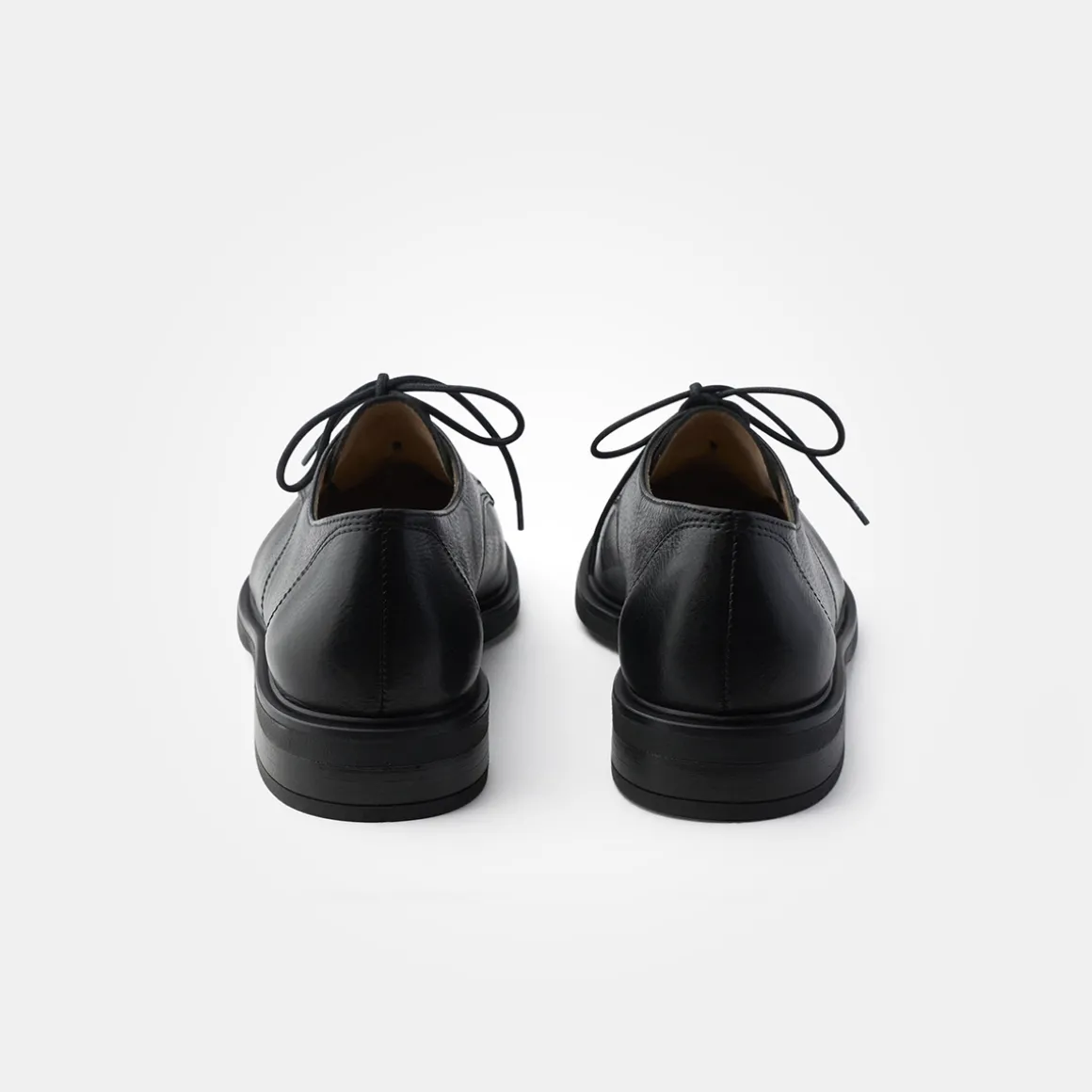 SUPER SOFT lace-up shoes