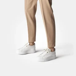 SUPER SOFT Pauls