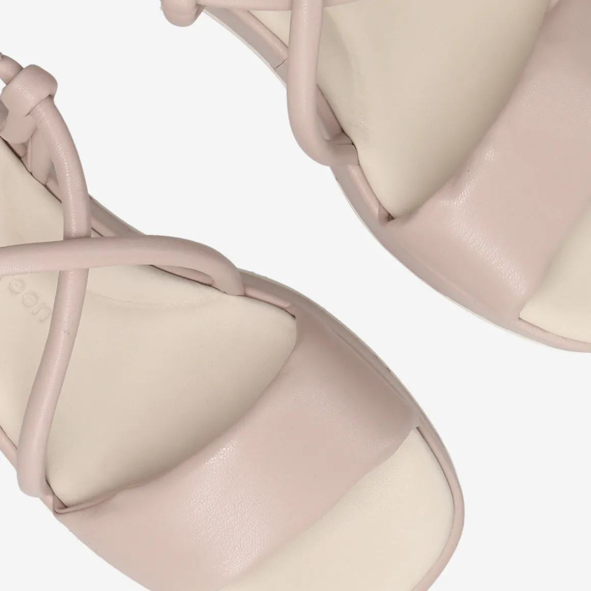 SUPER SOFT sandal