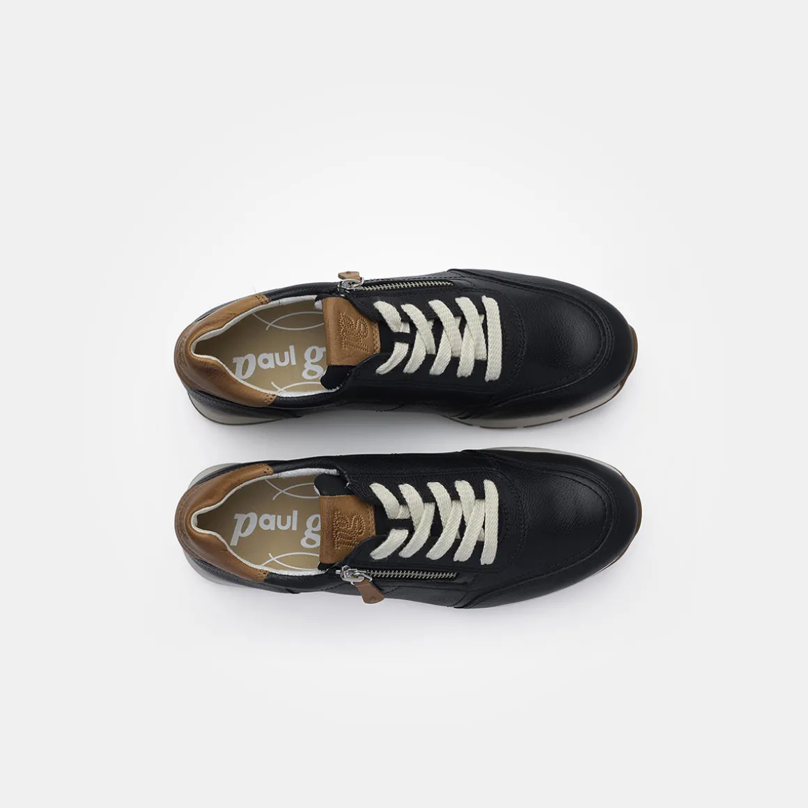 SUPER SOFT Sneaker with RELAX-WEITE
