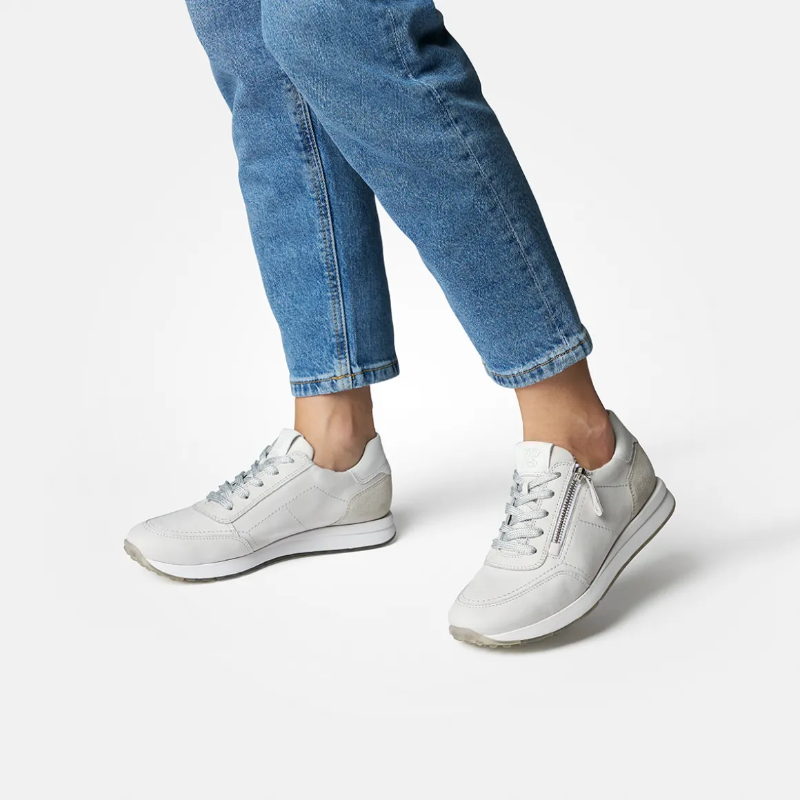 SUPER SOFT sneaker with RELAX-WEITE